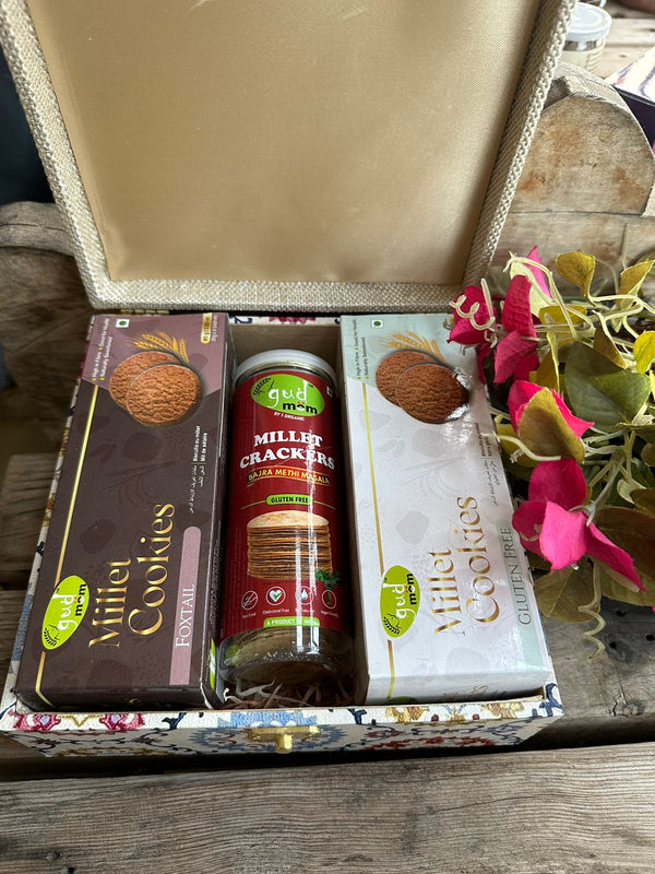 Healthy Gift Hamper  -Ragi Cookies(80gm),Bajra Crackers (90gm)& Gluten free cookies(80gm)