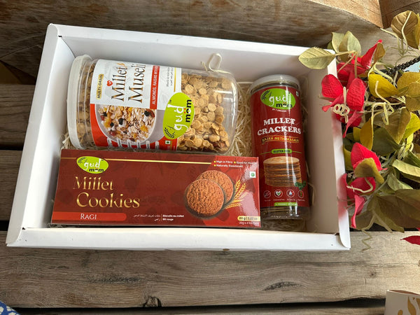 Healthy Gift Hamper  -Ragi Cookies(80gm),Bajra Crackers (90gm) & Millet Muesli(300gm)