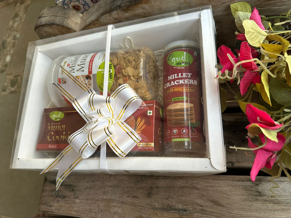 Healthy Gift Hamper  -Ragi Cookies(80gm),Bajra Crackers (90gm) & Millet Muesli(300gm)